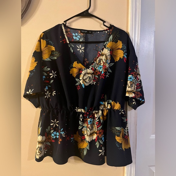 Shein peplum top size 2X, new W/0 tag - Picture 1 of 5